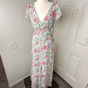 Forever 21 Pink and Blue Floral Maxi Dress